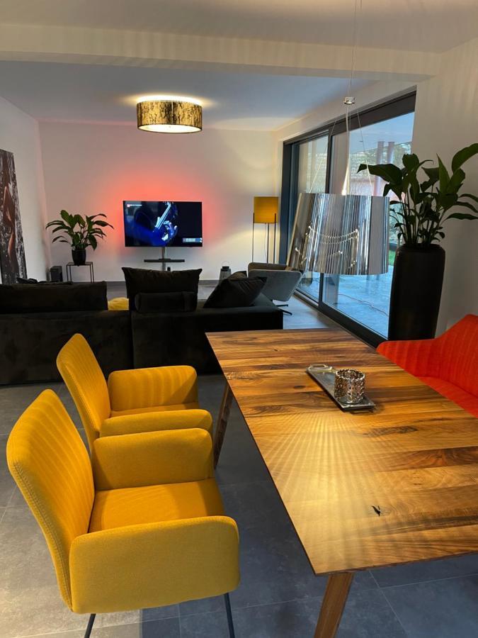 Basalt Lodge Am Lehnitzsee أورانينبورغ المظهر الخارجي الصورة