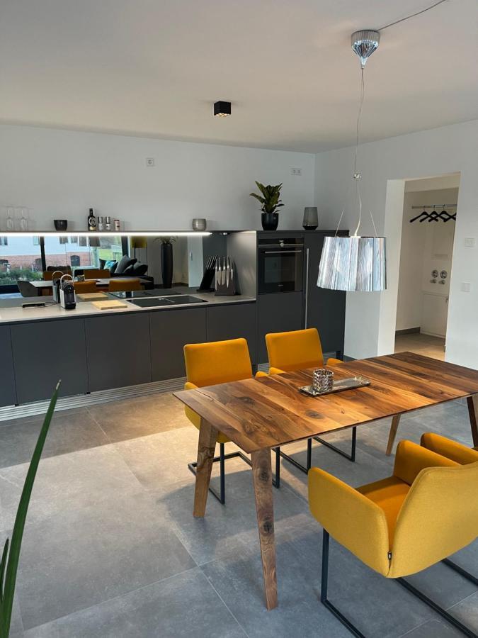 Basalt Lodge Am Lehnitzsee أورانينبورغ المظهر الخارجي الصورة