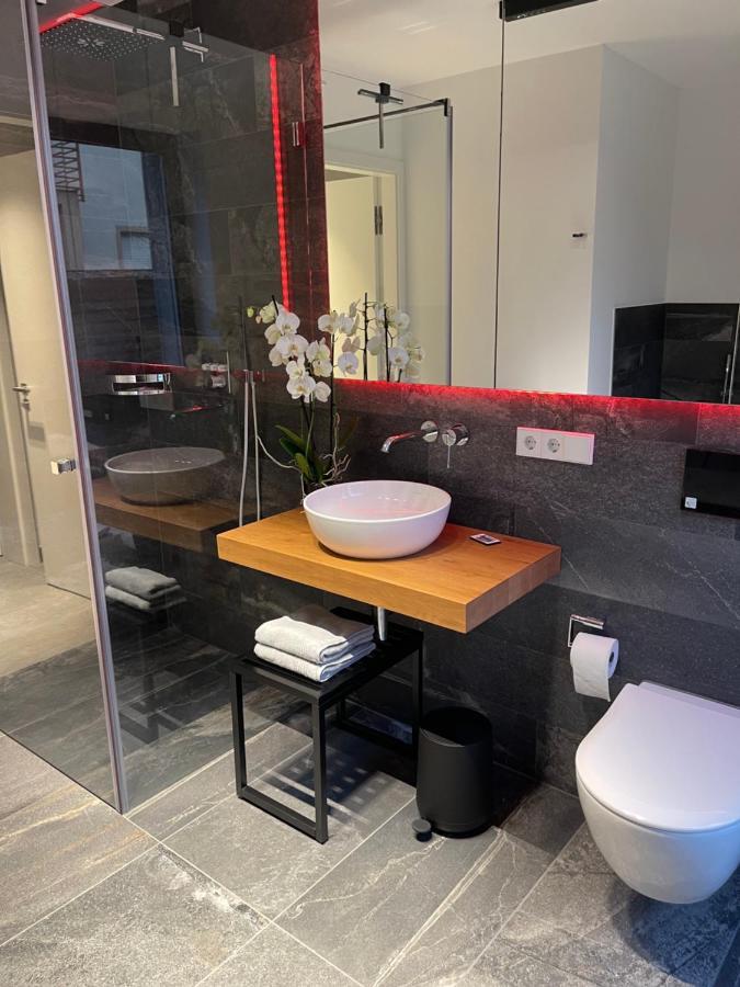 Basalt Lodge Am Lehnitzsee أورانينبورغ المظهر الخارجي الصورة